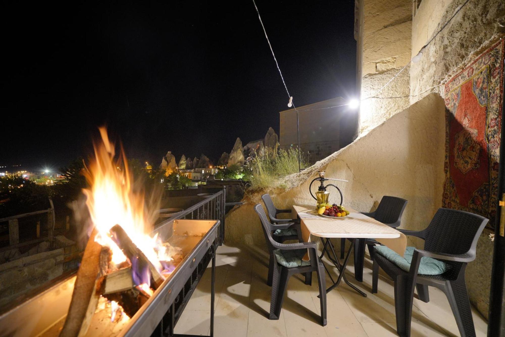 גורמה View Cave Hotel מראה חיצוני תמונה
